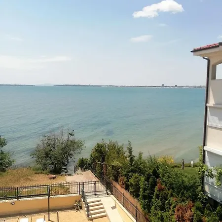 хоризонт м * Sveti Vlas