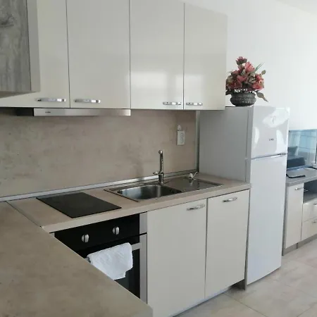 хоризонт м アパート