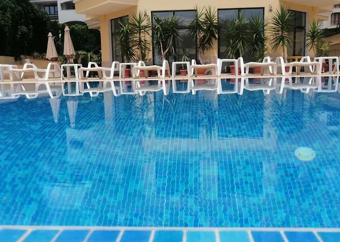 хоризонт м 公寓