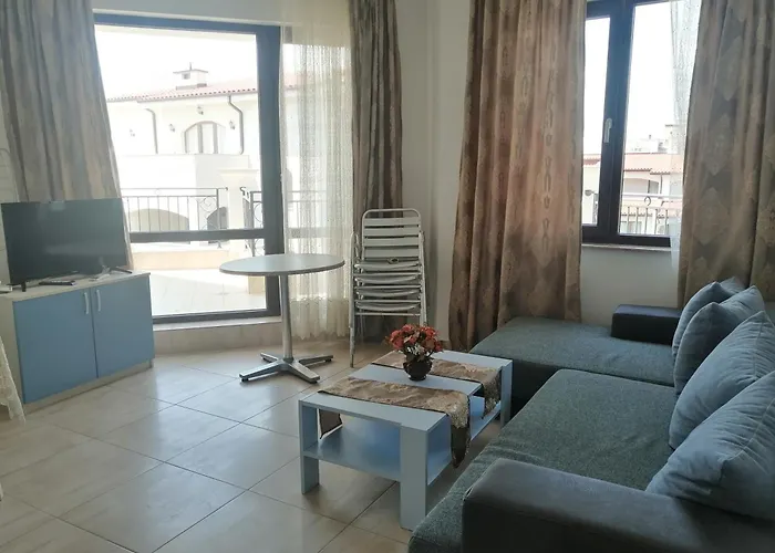 아파트 хоризонт м 스베티 블라스